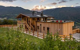 Stillehof - Ferienwohnungen Auf Dem Bauernhof- Suedtirol